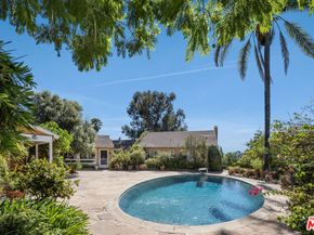 1005 Bel Air Court, Los Angeles CA 90077