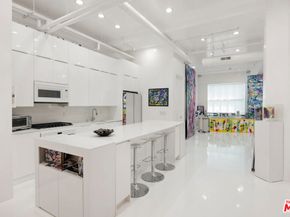 1645 Vine Street 602, Los Angeles CA 90028