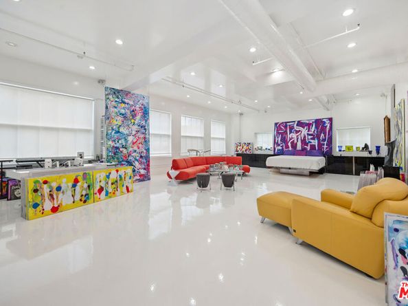 1645 Vine Street 602, Los Angeles CA 90028