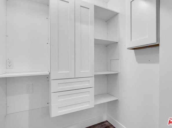 14106 Dickens Street 102, Sherman Oaks CA 91423