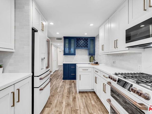 14106 Dickens Street 102, Sherman Oaks CA 91423