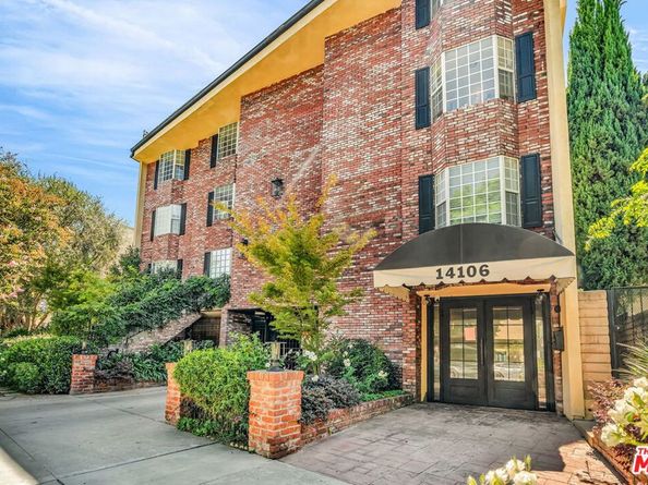 14106 Dickens Street 102, Sherman Oaks CA 91423
