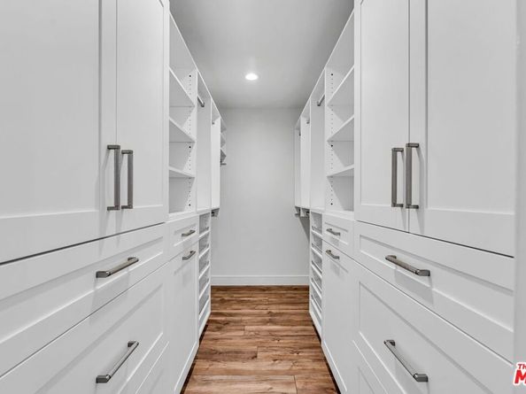 14106 Dickens Street 102, Sherman Oaks CA 91423