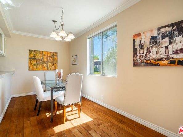 11535 Rochester Avenue 202, Los Angeles CA 90025