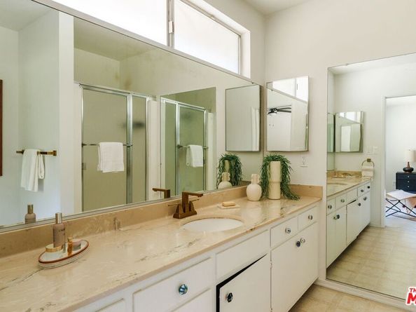 1728 Royal Boulevard, Glendale CA 91207