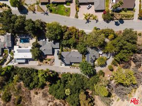 1728 Royal Boulevard, Glendale CA 91207
