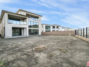 11848 N Hillsborough Lane, Porter Ranch CA 91326