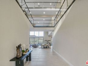 11848 N Hillsborough Lane, Porter Ranch CA 91326