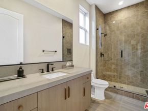 11848 N Hillsborough Lane, Porter Ranch CA 91326