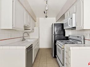 934 19th Street 5, Santa Monica CA 90403