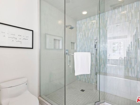 2241 Canyonback Road, Los Angeles CA 90049