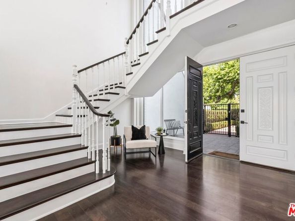 2241 Canyonback Road, Los Angeles CA 90049