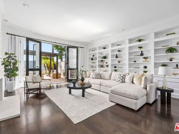 2241 Canyonback Road, Los Angeles CA 90049