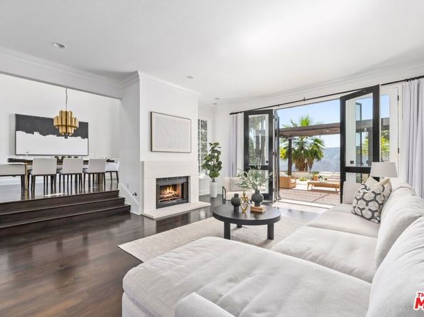 2241 Canyonback Road, Los Angeles CA 90049