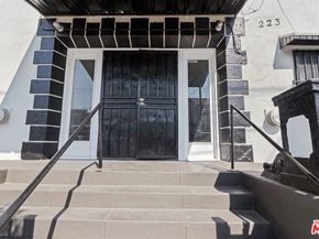 223 N Breed Street, Los Angeles CA 90033