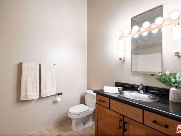 420 S San Pedro Street 309, Los Angeles CA 90013