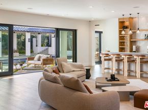 7052 Dume Drive, Malibu CA 90265