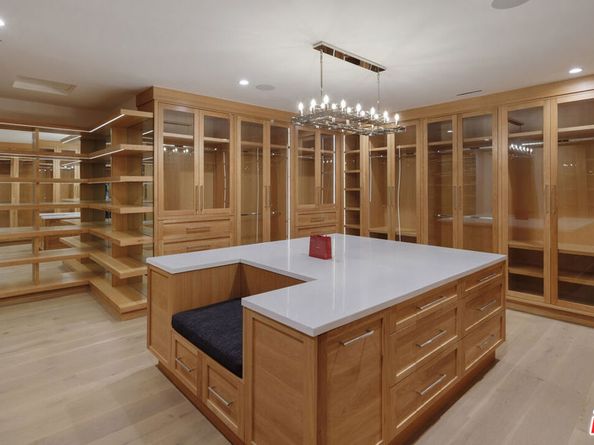 7052 Dume Drive, Malibu CA 90265