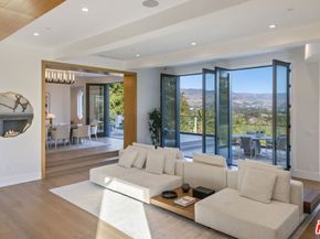 7052 Dume Drive, Malibu CA 90265