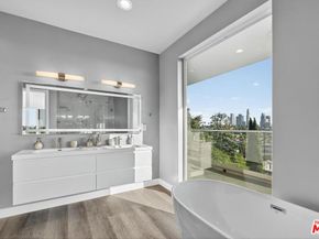 1551 Lucretia Avenue, Los Angeles CA 90026