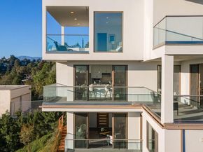 1551 Lucretia Avenue, Los Angeles CA 90026