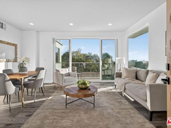 1551 Lucretia Avenue, Los Angeles CA 90026