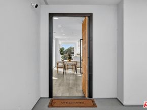 1551 Lucretia Avenue, Los Angeles CA 90026