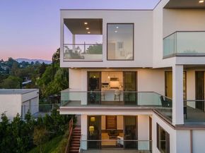 1551 Lucretia Avenue, Los Angeles CA 90026