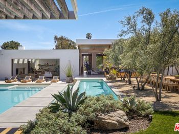 28837 Selfridge Drive