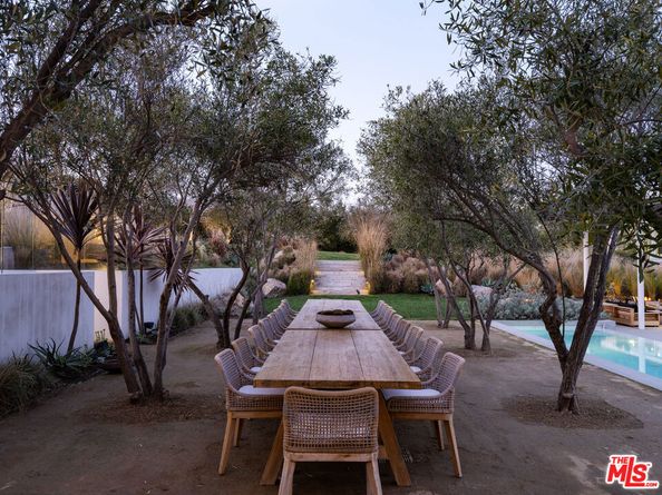 28837 Selfridge Drive, Malibu CA 90265