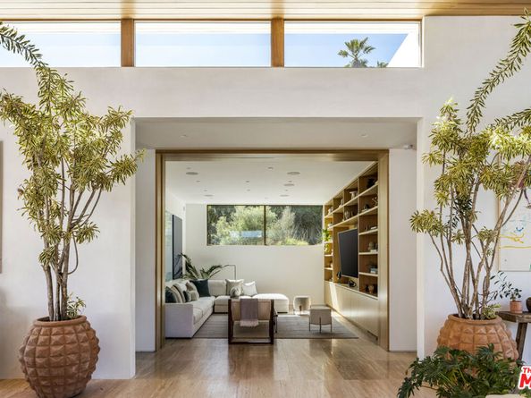 28837 Selfridge Drive, Malibu CA 90265