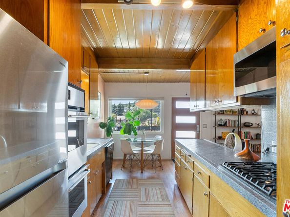 3828 Toland Way, Los Angeles CA 90065