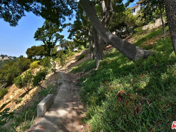 2345 Roscomare Road 205, Los Angeles CA 90077