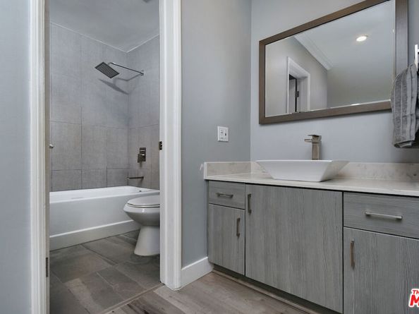 2345 Roscomare Road 205, Los Angeles CA 90077