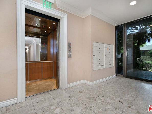 2345 Roscomare Road 205, Los Angeles CA 90077