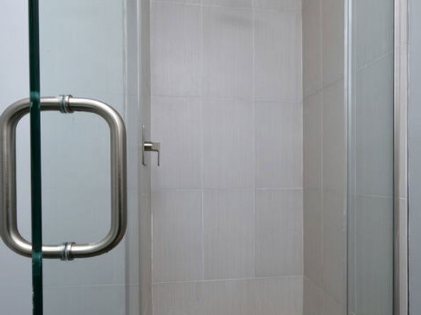 2345 Roscomare Road 205, Los Angeles CA 90077