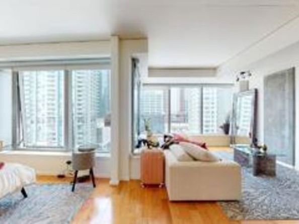 1155 S Grand Avenue 1106, Los Angeles CA 90015