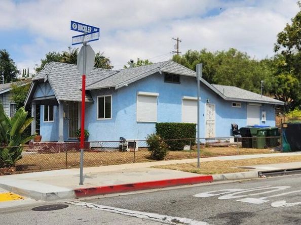 545 E Fairview Boulevard, Inglewood CA 90302