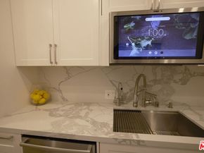 14844 Dickens Street 108, Sherman Oaks CA 91403