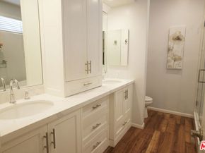 14844 Dickens Street 108, Sherman Oaks CA 91403