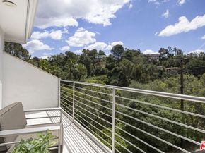 3111 Belden Drive, Los Angeles CA 90068