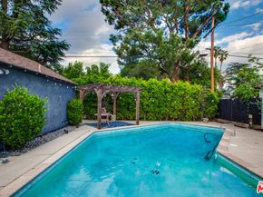 5518 Carpenter Avenue, Valley Village CA 91607