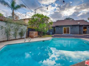 5518 Carpenter Avenue, Valley Village CA 91607