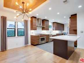 5518 Carpenter Avenue, Valley Village CA 91607