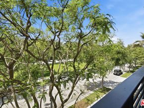6400 Crescent Park 301, Playa Vista CA 90094