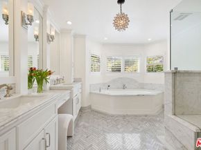 14640 Tustin Street, Sherman Oaks CA 91403