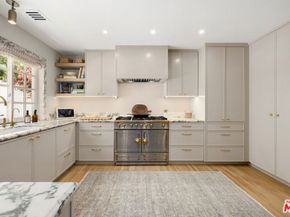 14640 Tustin Street, Sherman Oaks CA 91403