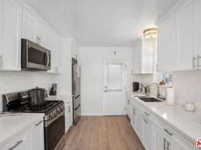 4259 Cahuenga Boulevard, Toluca Lake CA 91602