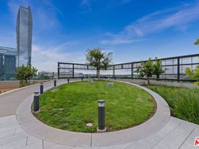 889 Francisco Street 1508, Los Angeles CA 90017