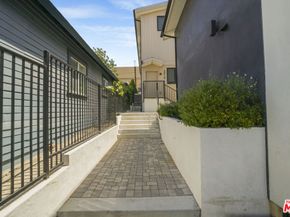 4810 Mascot Street, Los Angeles CA 90019